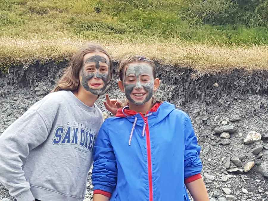 Explorer la montagne Mont-Blanc en famille