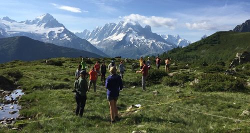 trois couvertures de livrets des éditions du CREA Mont-Blanc