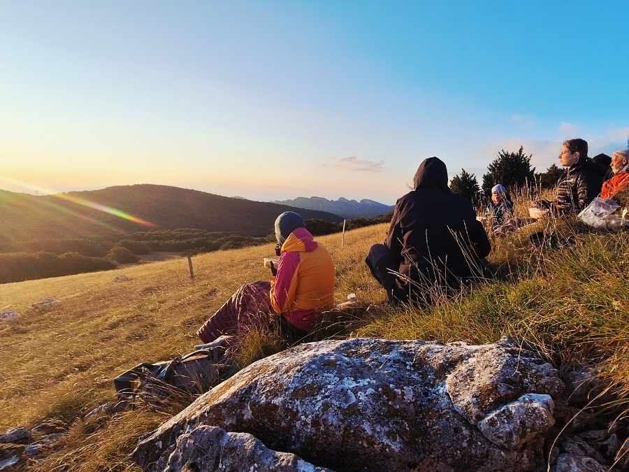 stage vie sauvage en drôme en pleine nature en tribu bivouac vercors